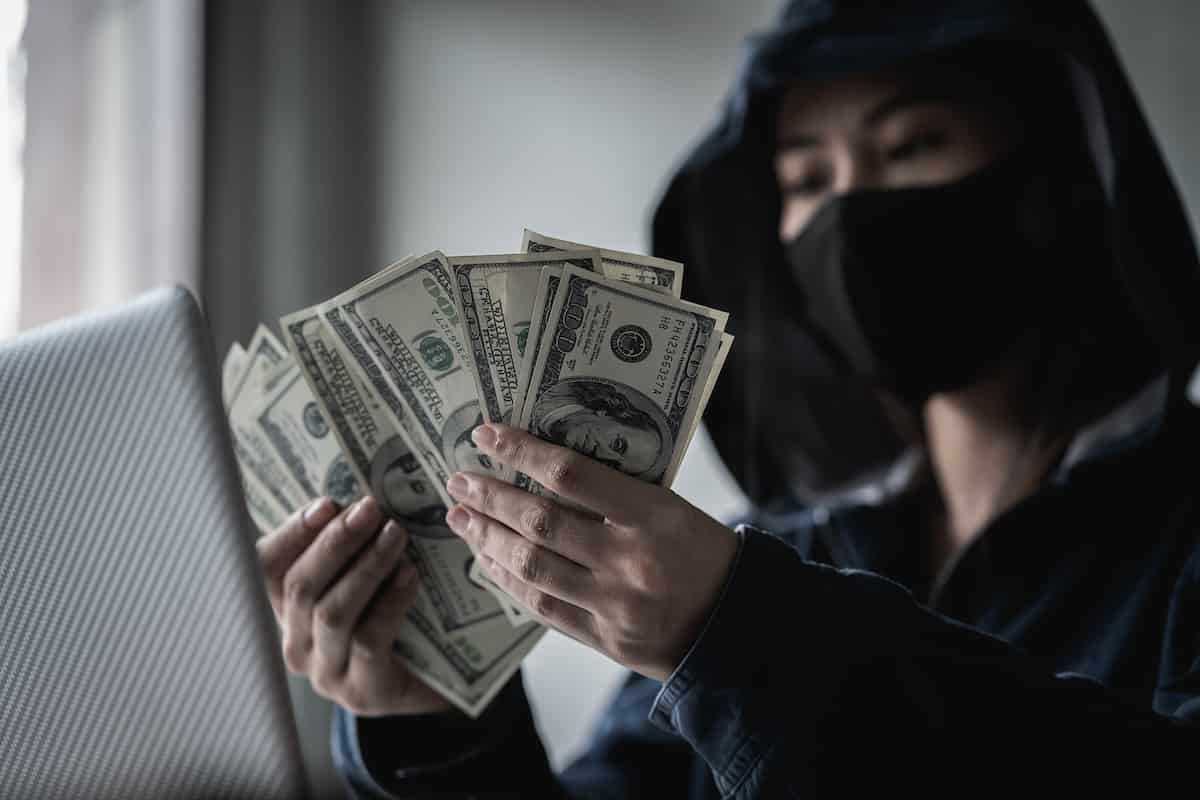 مزایای فلش ماینینگ نسبت به وام فلش چیست؟