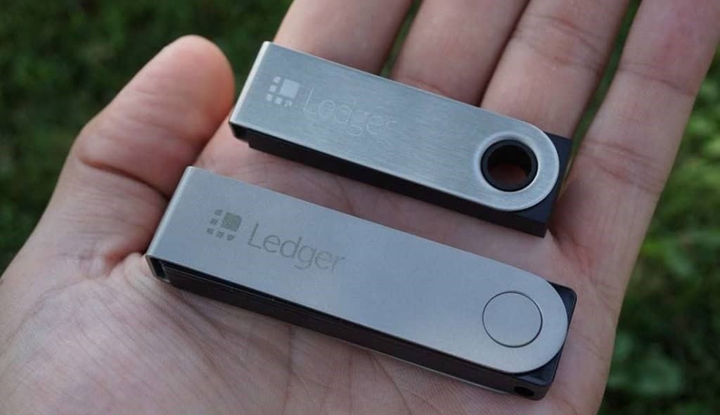 امنیت در كيف پول لجر نانو ايكس (Ledger Nano X)